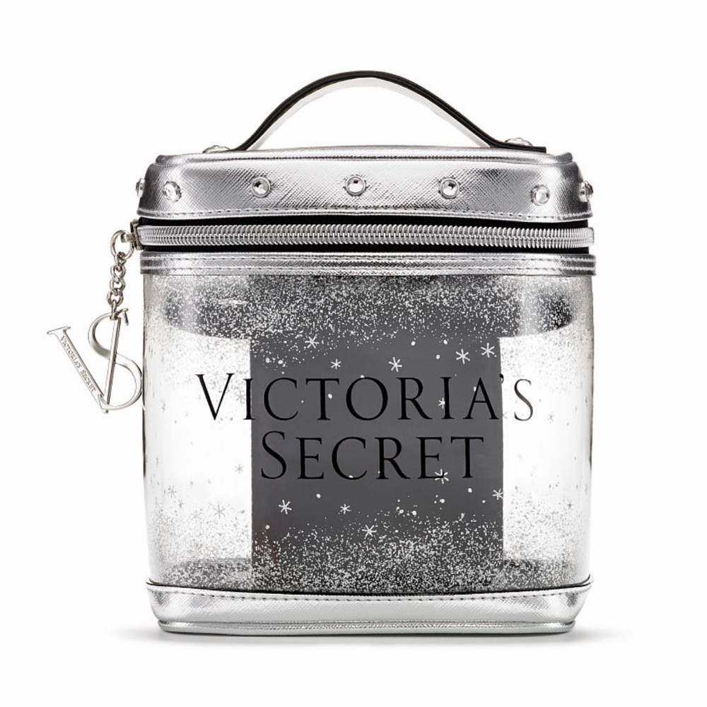 NEW✨🛍 Victoria’s Secret Train Case